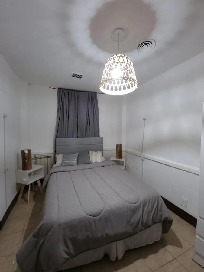 Katana Capsule Hostel メンドーサ