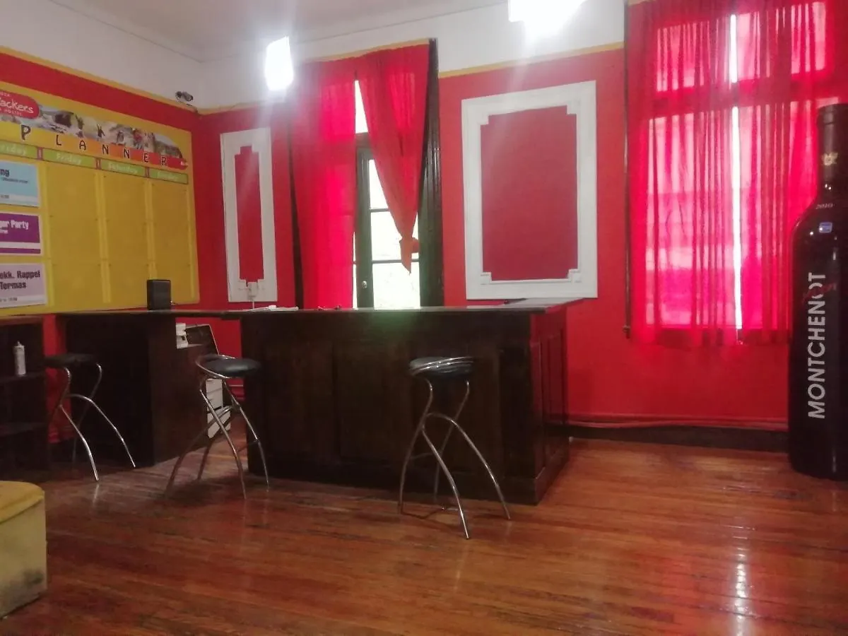 Katana Capsule Hostel Mendoza