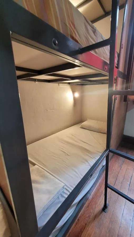 Katana Capsule Hostel Mendoza