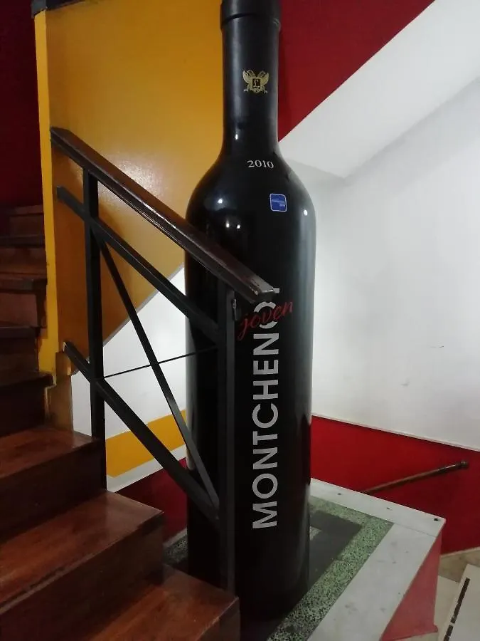Katana Capsule Hostel Mendoza